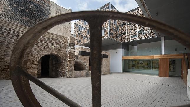 El Museo de la Cerámica de Triana, obligado a cerrar por una avería en el aire acondicionado