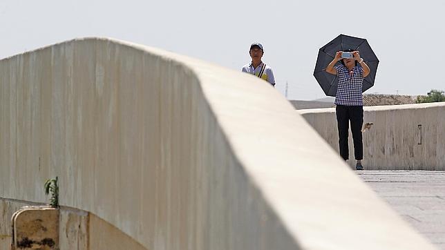 El calor empieza a derretir la ocupación hotelera y caerá este mes del 5% al 10%