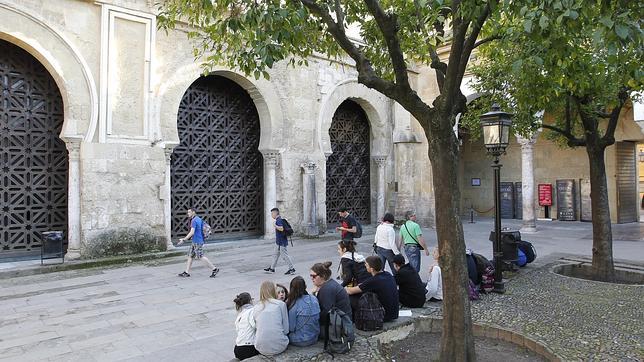 De La-Hoz recurrirá ante la Junta el proyecto de la segunda puerta