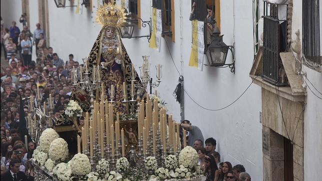 Lotería de Navidad con el número de la coronación de los Dolores