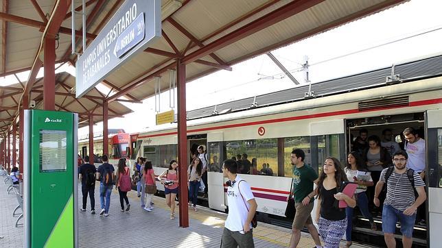 Un millón de viajeros de este a oeste