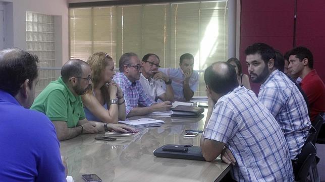 El Ayuntamiento de Utrera elabora un «plan de choque» contra una plaga de ratas y cucarachas