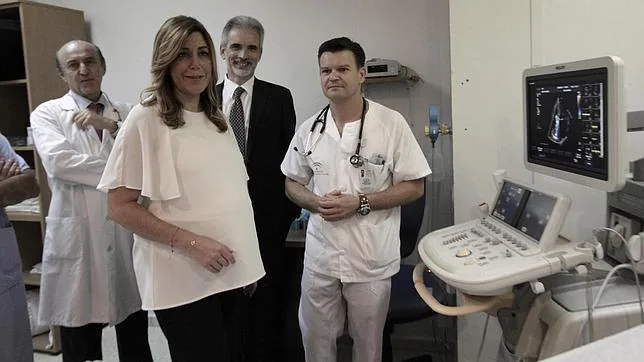 Susana Díaz, en una visita reciente al Hospital de Valme
