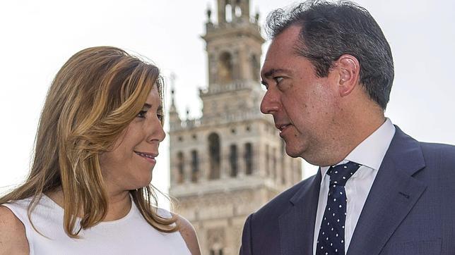 Susana Díaz decide en todos los nombramientos del Ayuntamiento de Sevilla