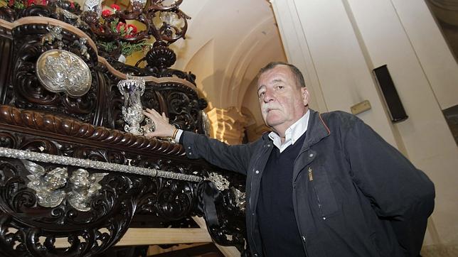 El veterano capataz Javier Romero elige la procesión de la Fuensanta para su retirada