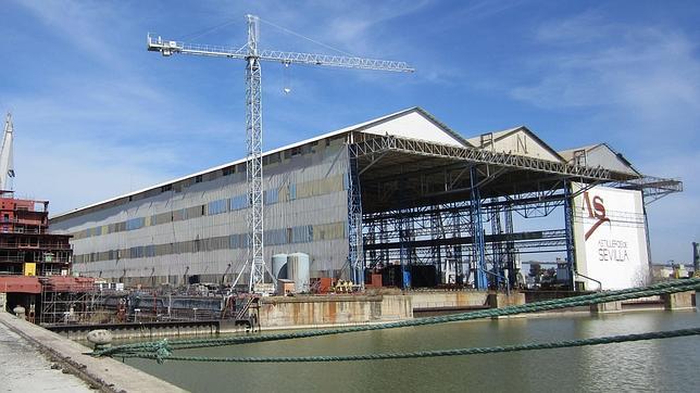 Tecade y Gonvarri fabricarán grandes torres eólicas en Sevilla