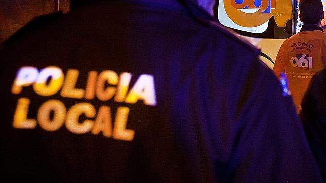 Herido leve un agente de la Policía Local al ser arrollado por un compañero