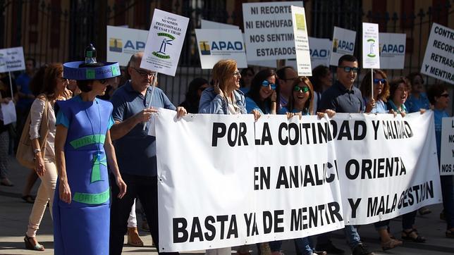 Técnicos de Andalucía Orienta denuncian la «caótica» gestión del empleo en la Junta