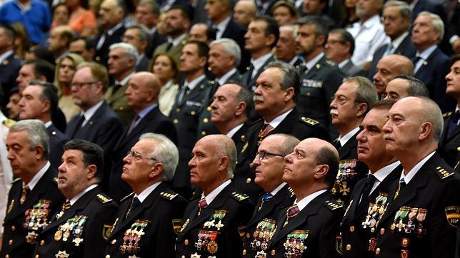 La Policía Nacional celebra sus patronos con el corazón puesto en sus dos últimos agentes caídos