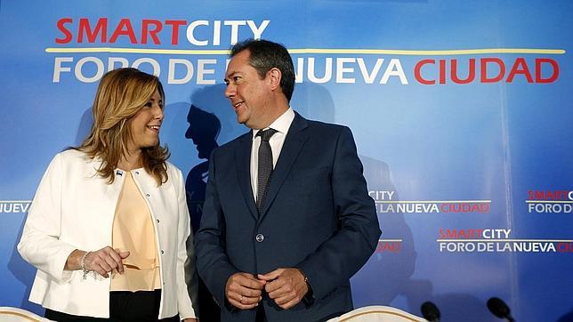 Espadas lanza un alegato en Madrid para mejorar la financiación municipal