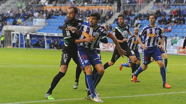 El Córdoba paga su racanería contra el Alavés (3-2)