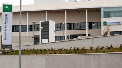 Susana Díaz inaugura las urgencias del hospital de Alcalá la Real cinco años después de su apertura
