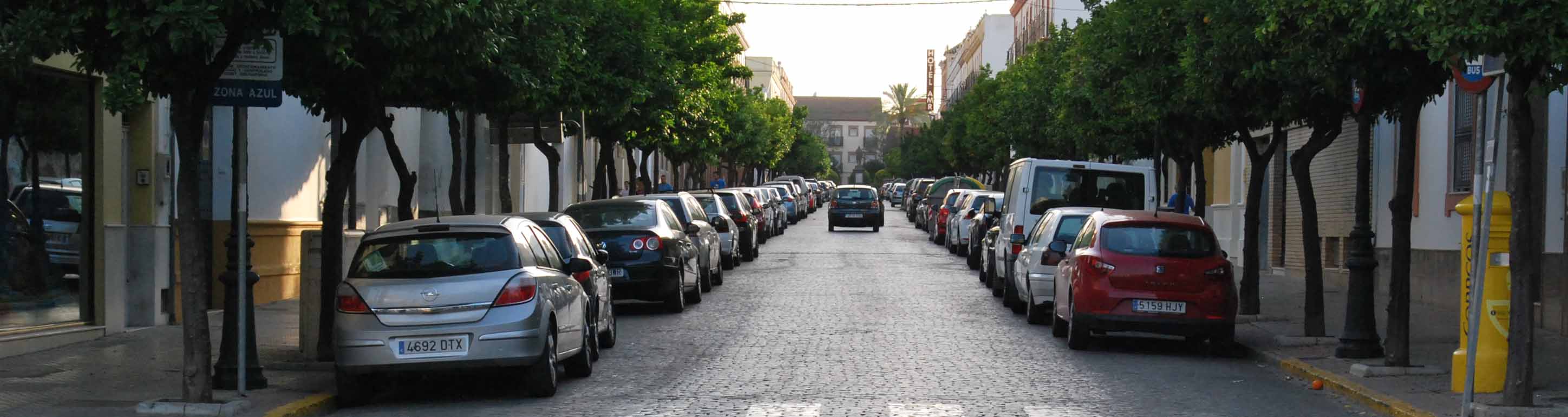 El centro histórico de Utrera padece muchos problemas de aparcamiento