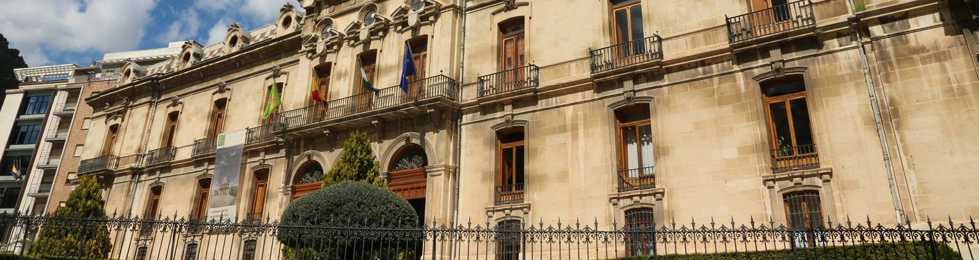 La subasta se lleva a cabo en dependencias de la Diputación de Jaén.