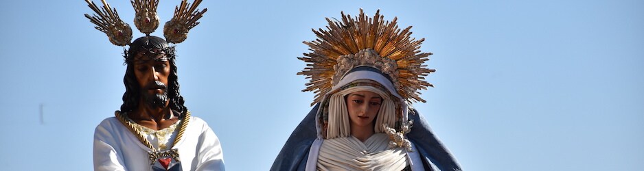 La Virgen de la Trinidad junto a Jesús Cautivo en su visita a los enfermos