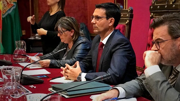 Francisco Cuenca, esta mañana, en el pleno donde ha sido reprobado