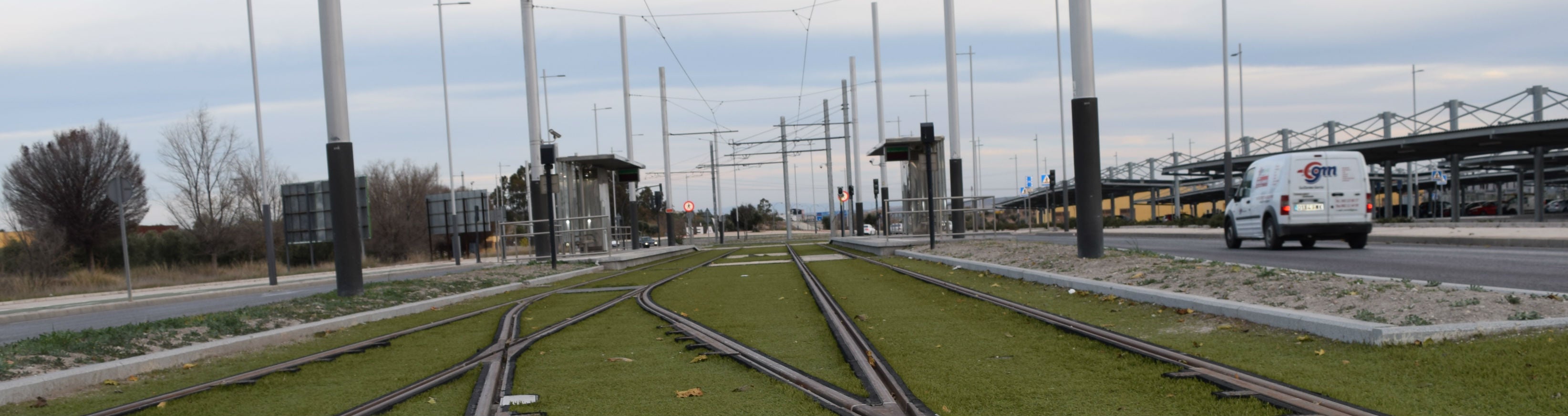 Tramo del tranvía de Jaén próximo a las cocheras