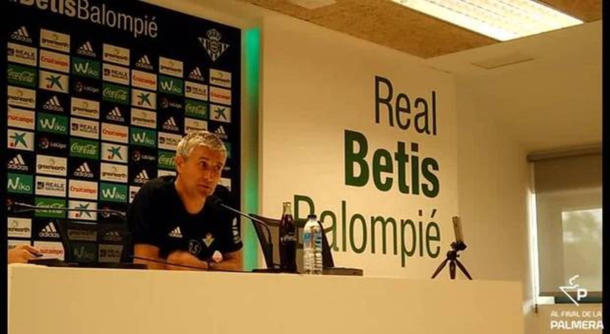 Setién y el videoclip de Joaquín: &quot;Trato de decirle que todavía es futbolista&quot;