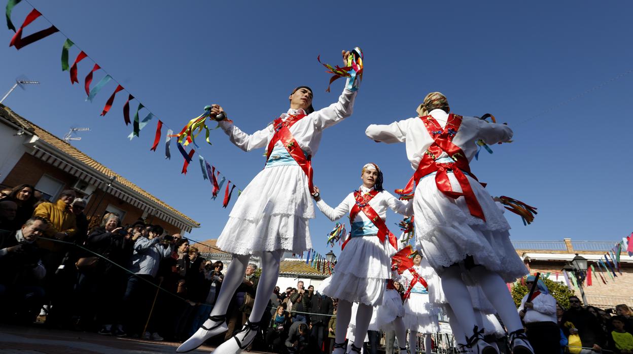 Danza de los Locos de Fuente Carreteros