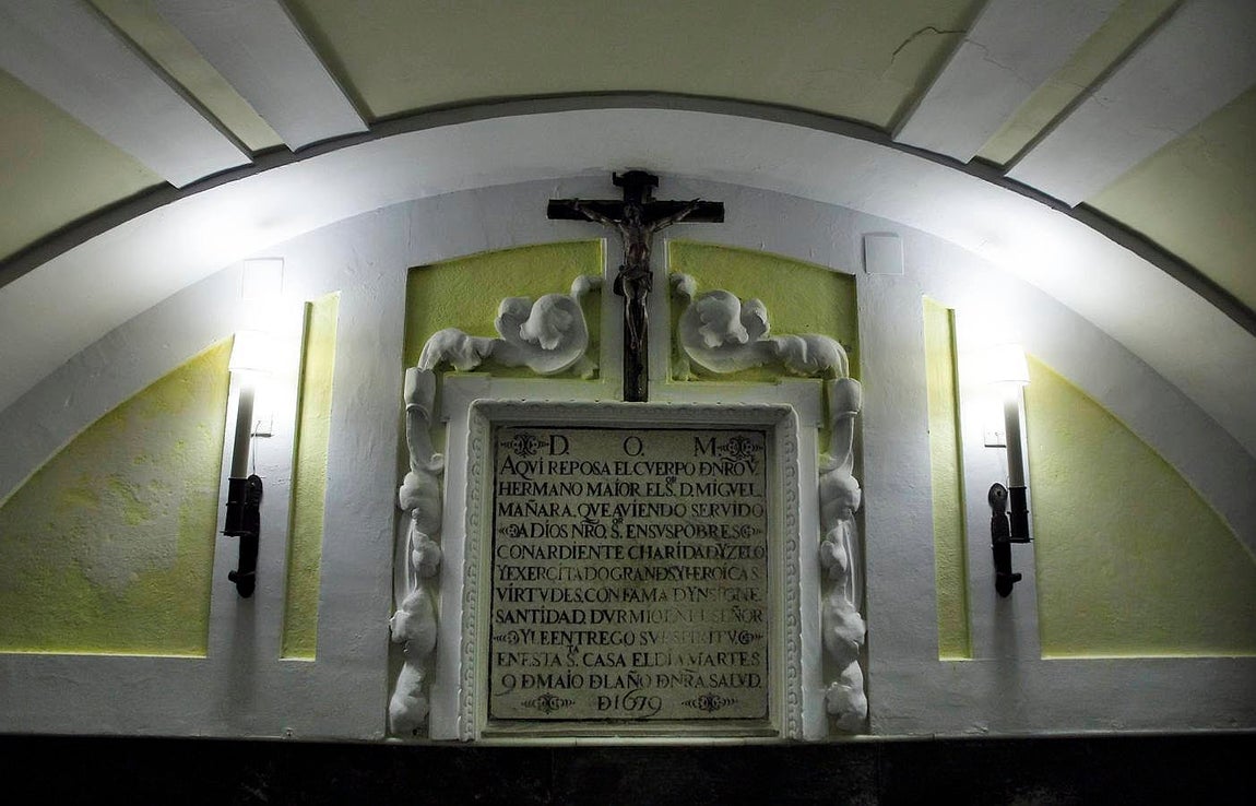 Cripta en la iglesia de San Jorge donde reposan los restos de Mañara