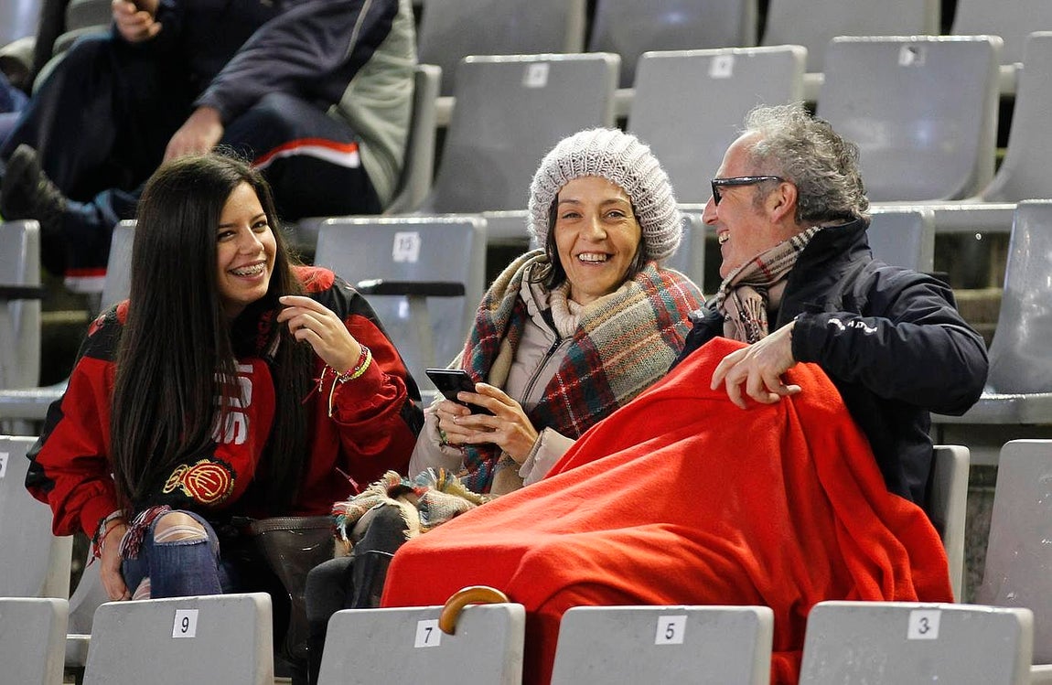 En imágenes, el ambiente en la grada de El Arcángel