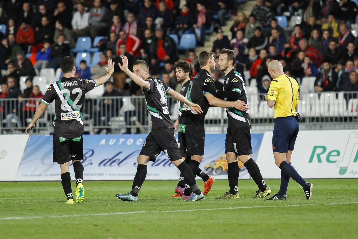 Victoria del Córdoba en Almería (0-1). Los Oltra son segundos en la tabla clasificatoria tras ganar con un gol de Florin Andone