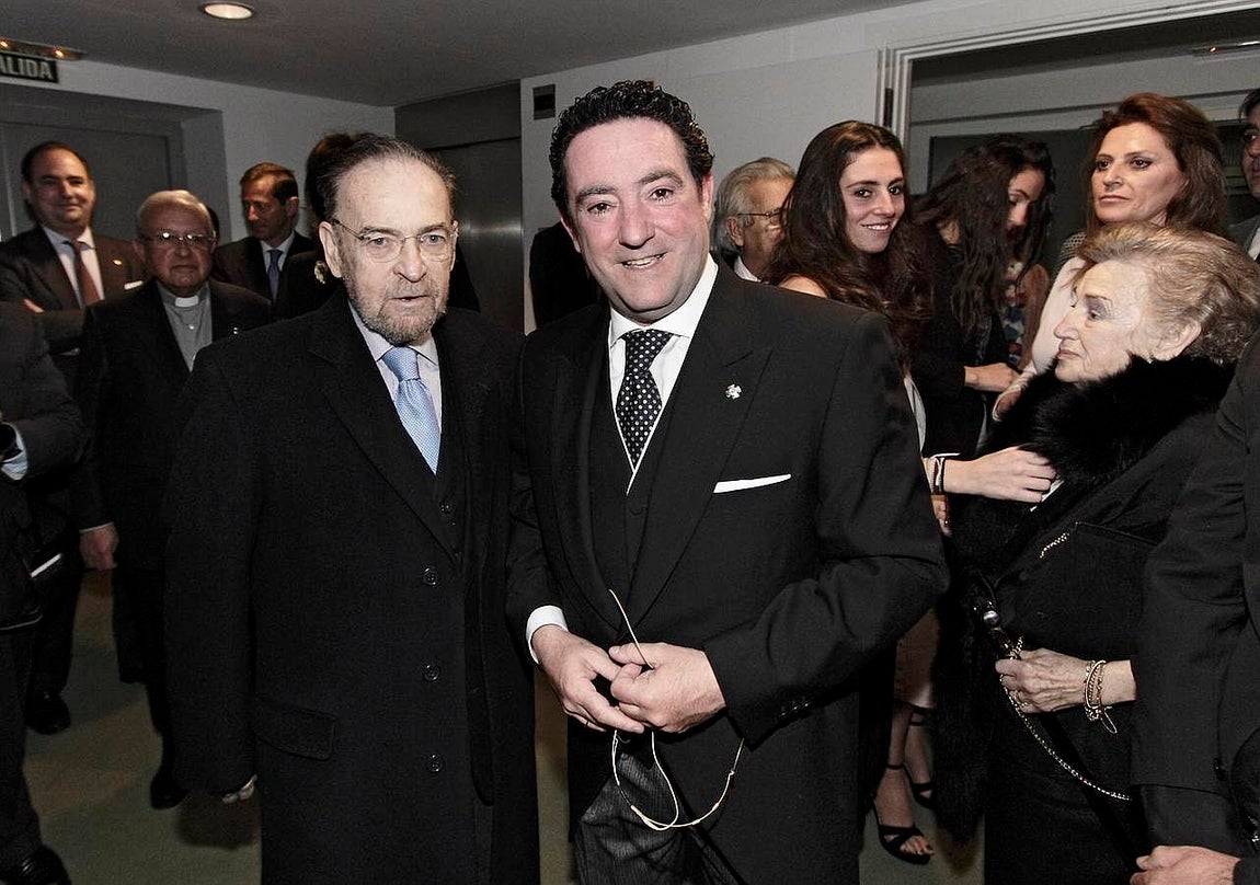 Sevilla, entregada al pregón de Rafa Serna