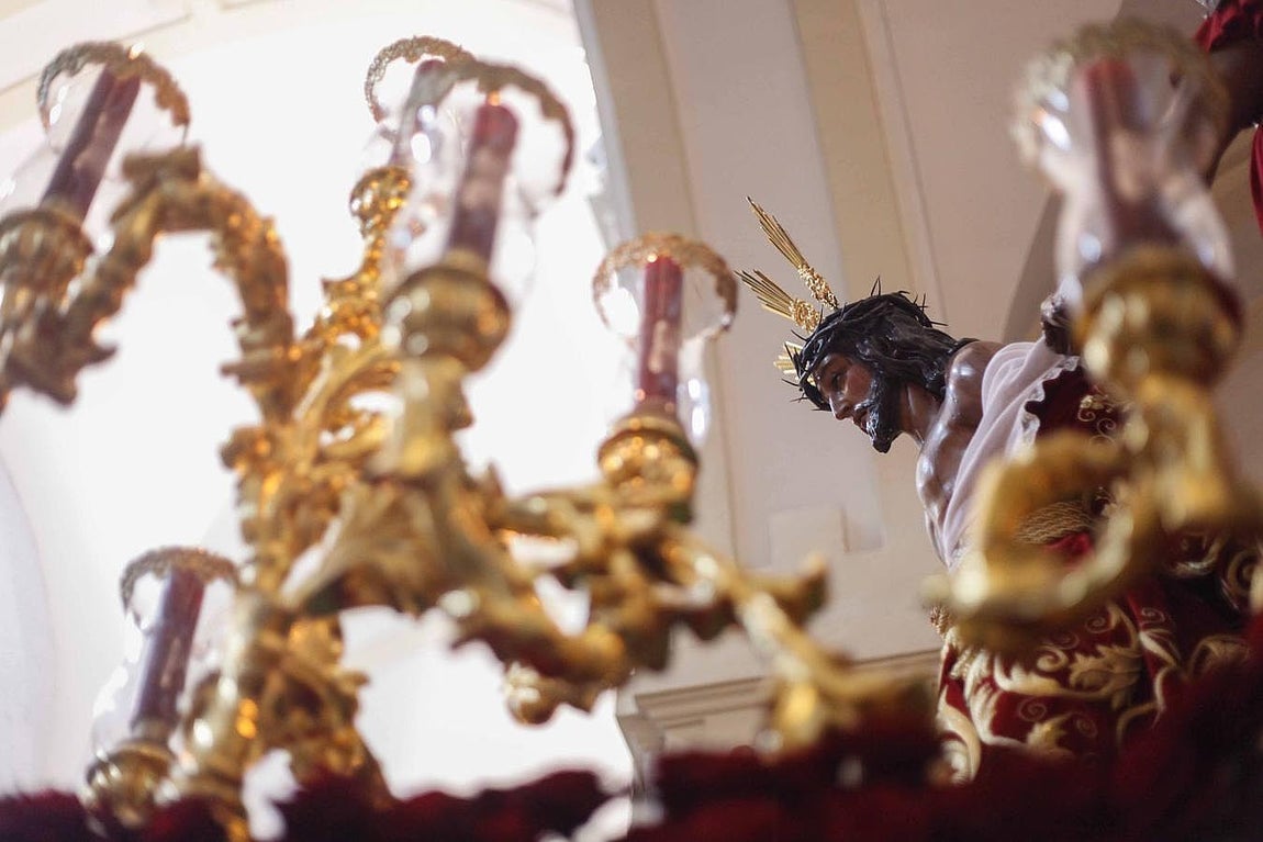 La Esperanza se quedó en su templo