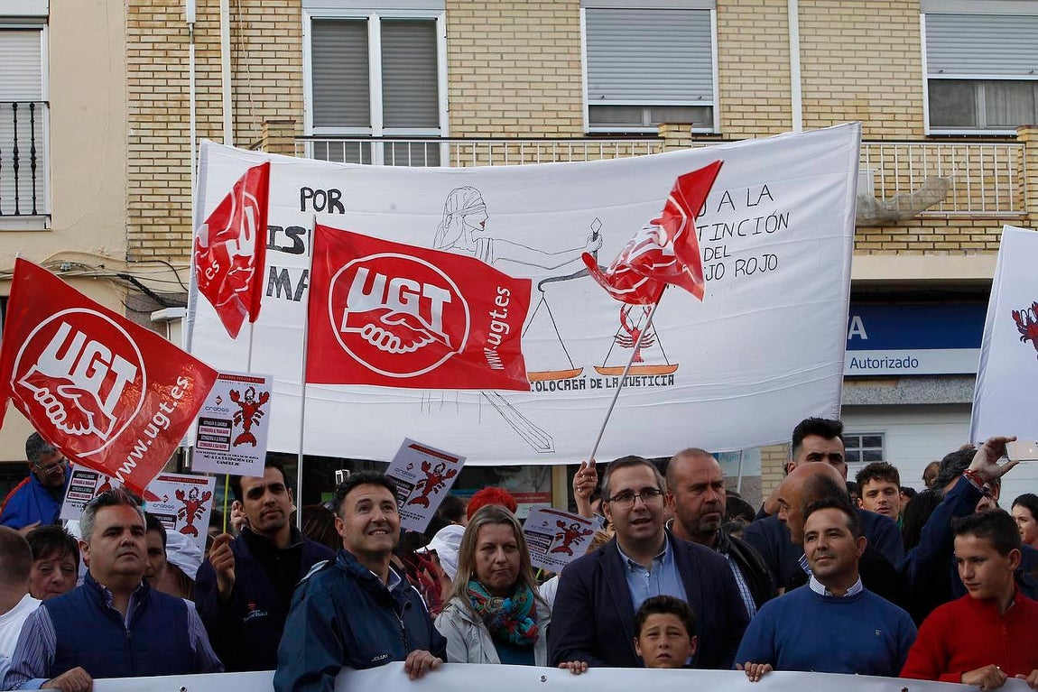 Isla Mayor, a favor de la pesca del cangrejo rojo