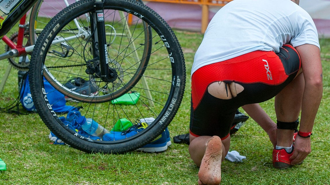 Éxito de participación y público en la XX Triatlón de Sevilla