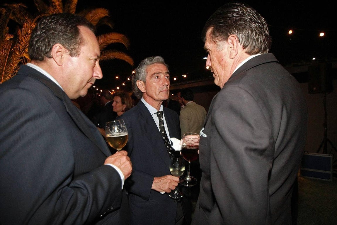 Emotivo homenaje a Fernando Carrasco, ganador del premio Manuel Ramírez