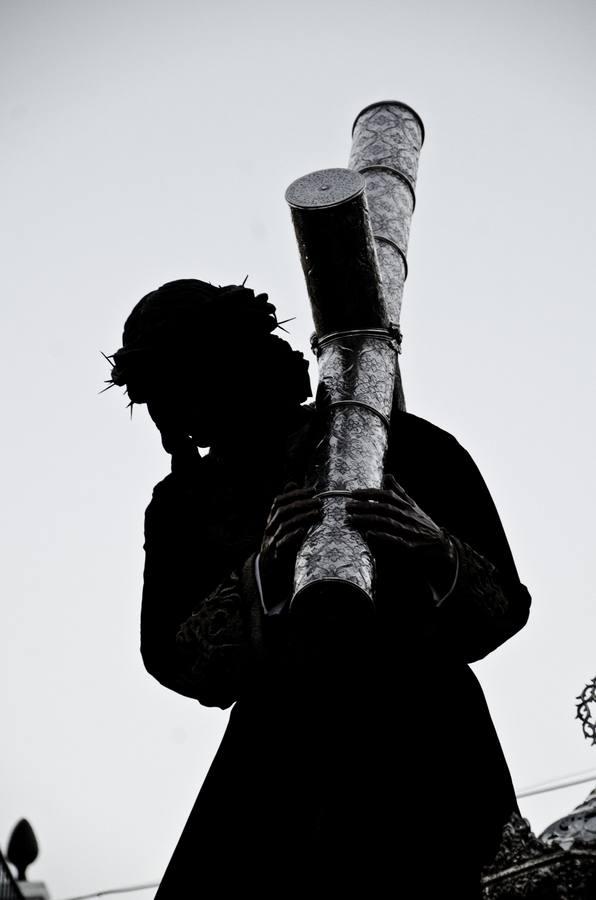 La Rambla vive una histórica jornada con la salida de Jesús Nazareno. Imágenes de la salida extraordinaria de Nuestro padre Jesús Nazareno de La Rambla con motivo del Año de la Misericordia