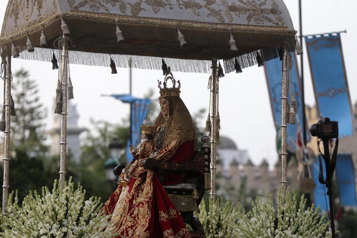 Las mejores imágenes del día de la Virgen de los Reyes