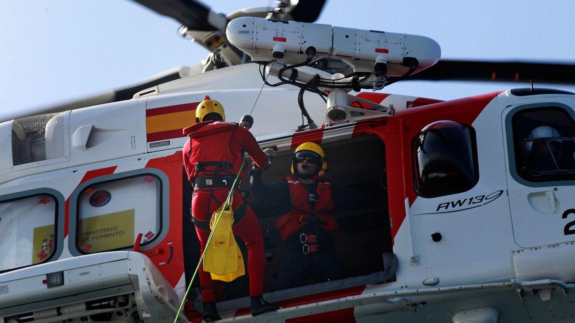 Así salvan vidas desde Salvamento Marítimo en el Estrecho