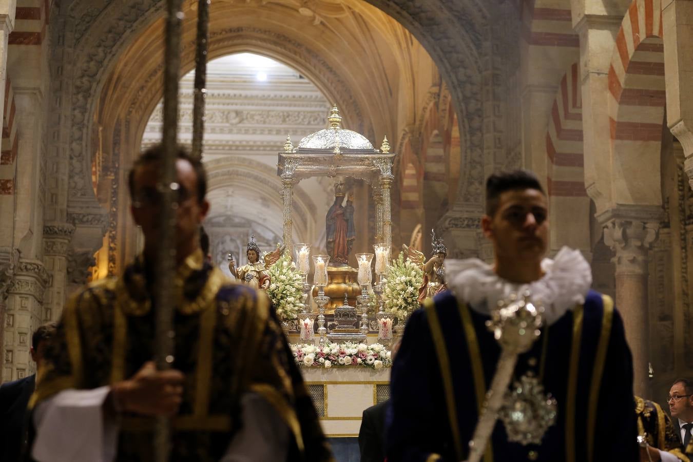 Bellas estampas de la procesión de la Virgen de la Fuesanta