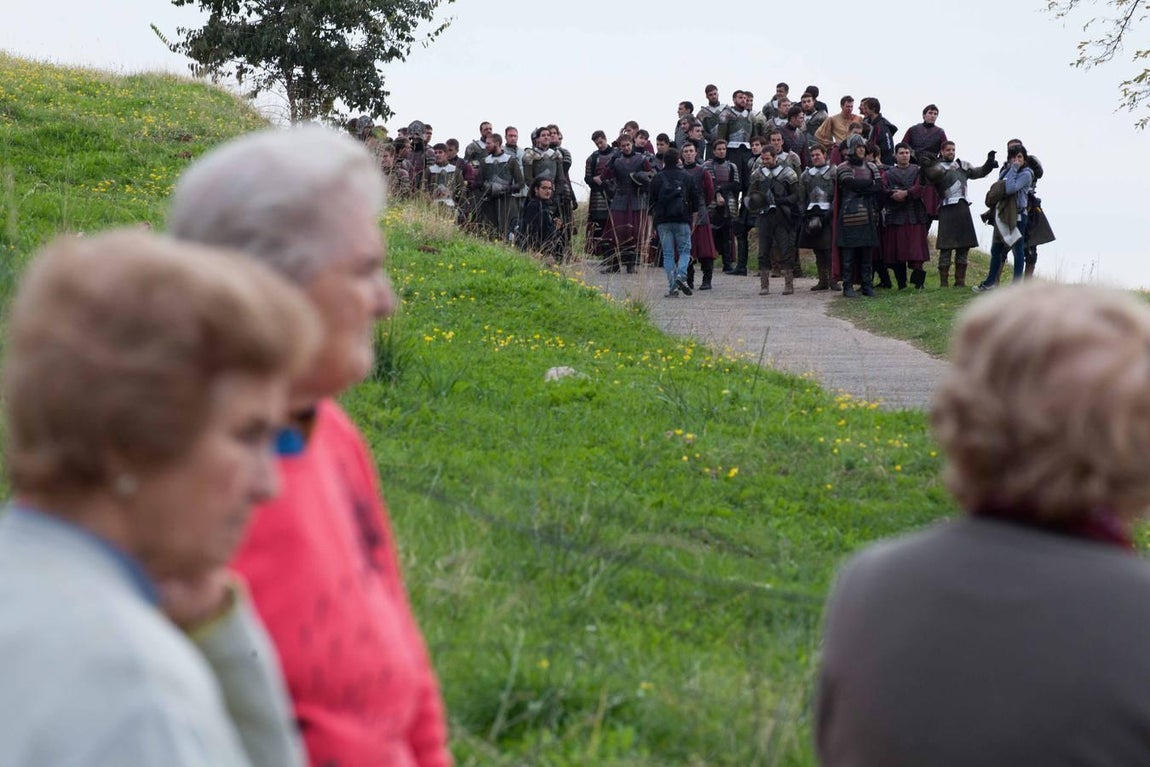 Estampas del rodaje de «Juego de Tronos» en el Castillo de Almodóvar