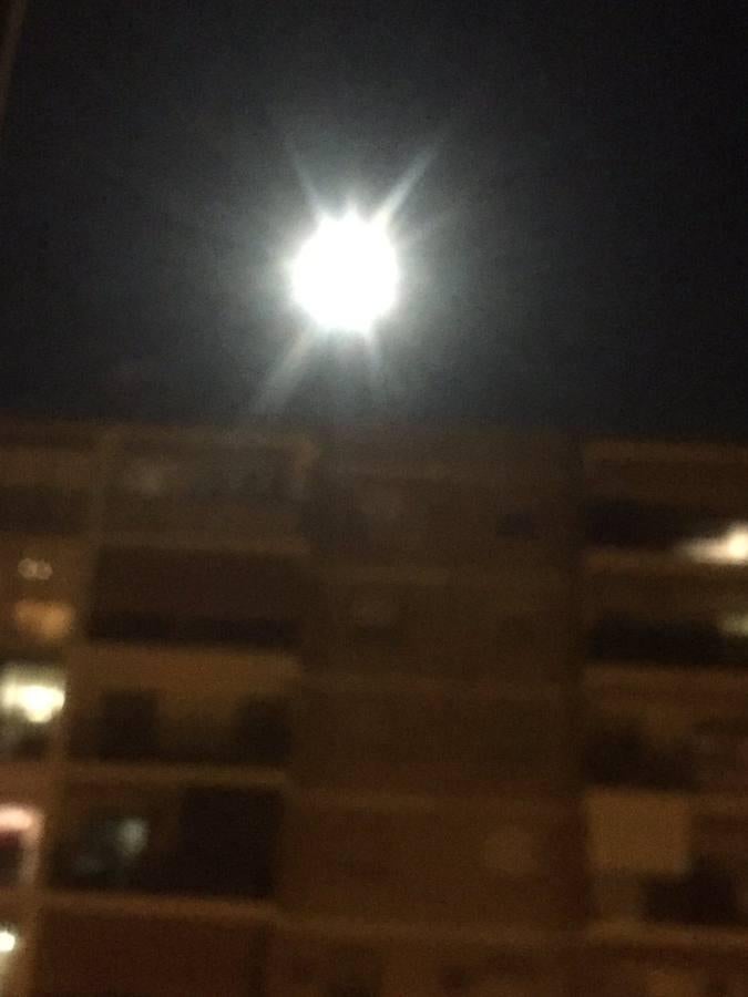 Las mejores fotos de la superluna por los lectores de ABC de Sevilla