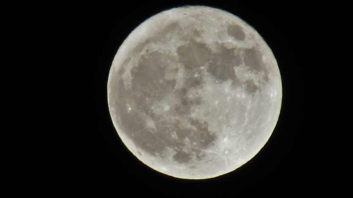 Las mejores fotos de la superluna por los lectores de ABC de Sevilla
