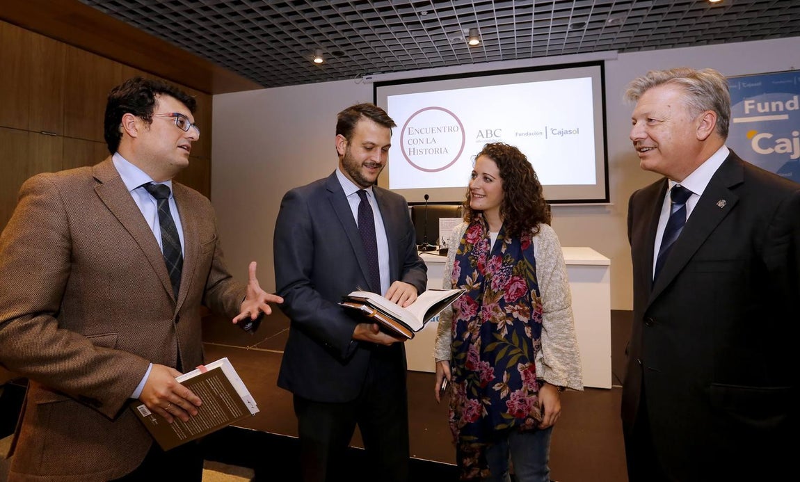 La conferencia de Juan Fernández-Miranda, en imágenes