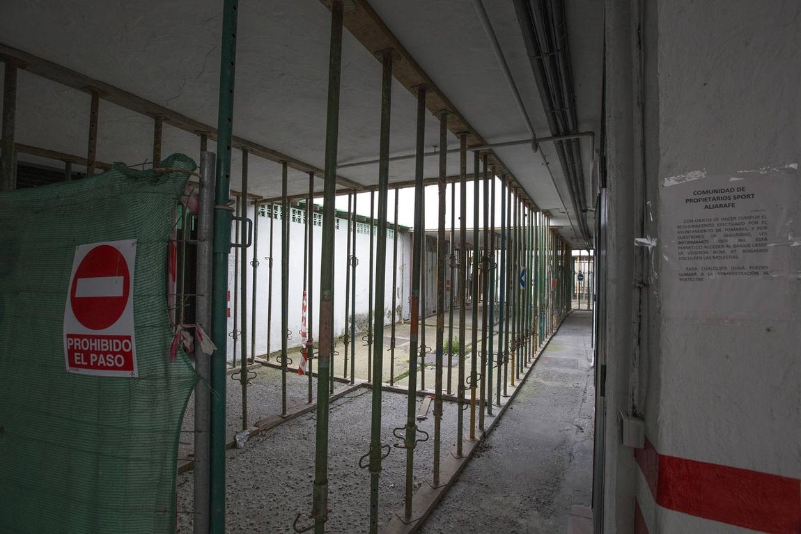 El Ayuntamiento de Tomares aprueba el abono de hasta 600 euros para el alquiler de los vecinos desalojados