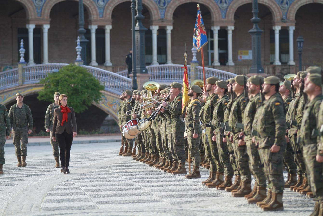La visita de la ministra de Defensa al Cuartel General de la Fuerza Terrestre, en imágenes