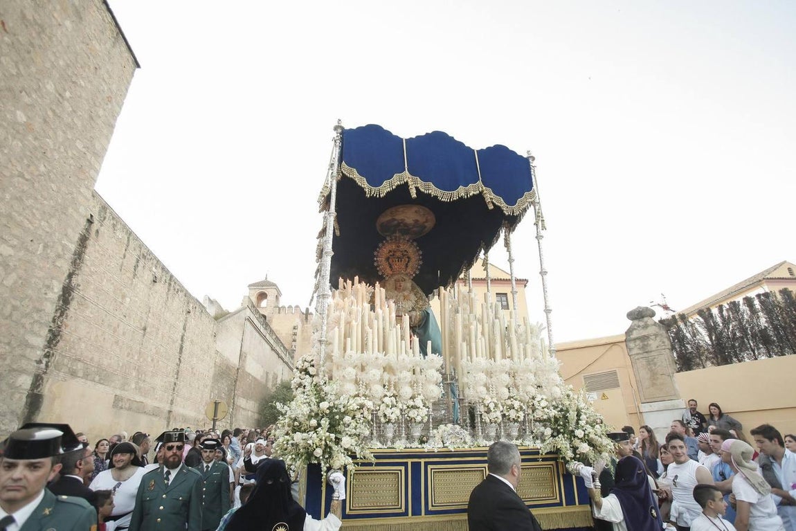Las fotos de la hermandad de la Estrella el Lunes Santo de la Semana Santa de Córdoba 2017
