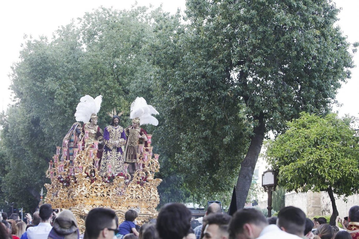 Las fotos de la hermandad de la Estrella el Lunes Santo de la Semana Santa de Córdoba 2017