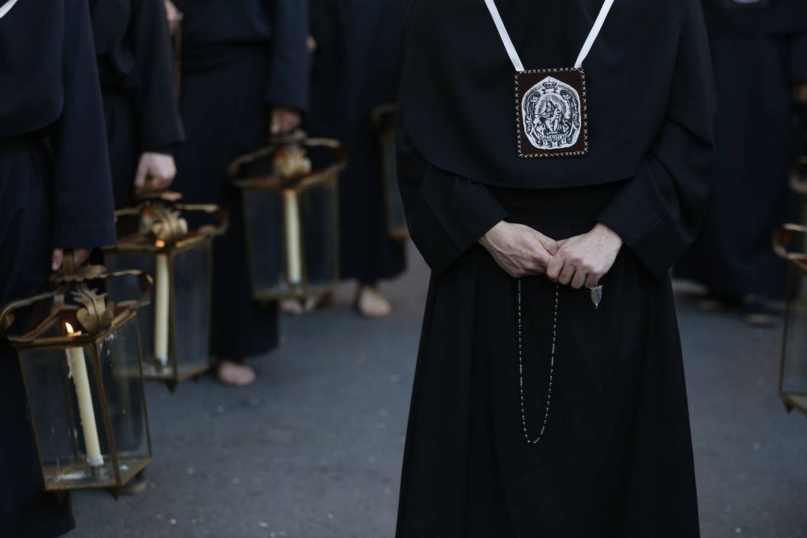 Las fotos de la hermandad de Ánimas, el Lunes Santo de la Semana Santa de Córdoba 2017