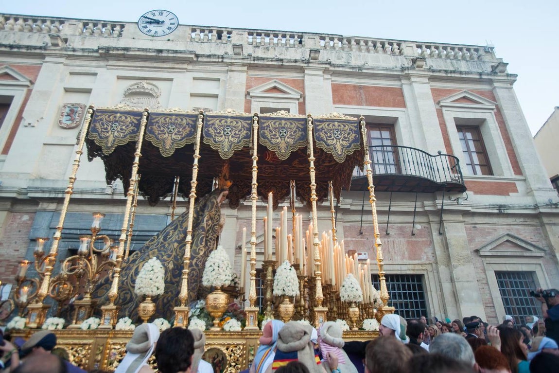 Las fotos de la Misericordia de la Semana Santa de Córdoba 2017