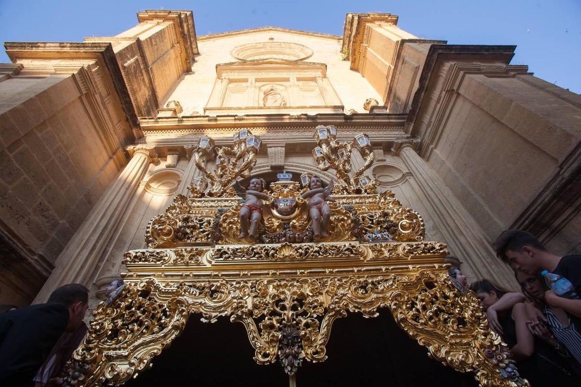 Las fotos de la Misericordia de la Semana Santa de Córdoba 2017