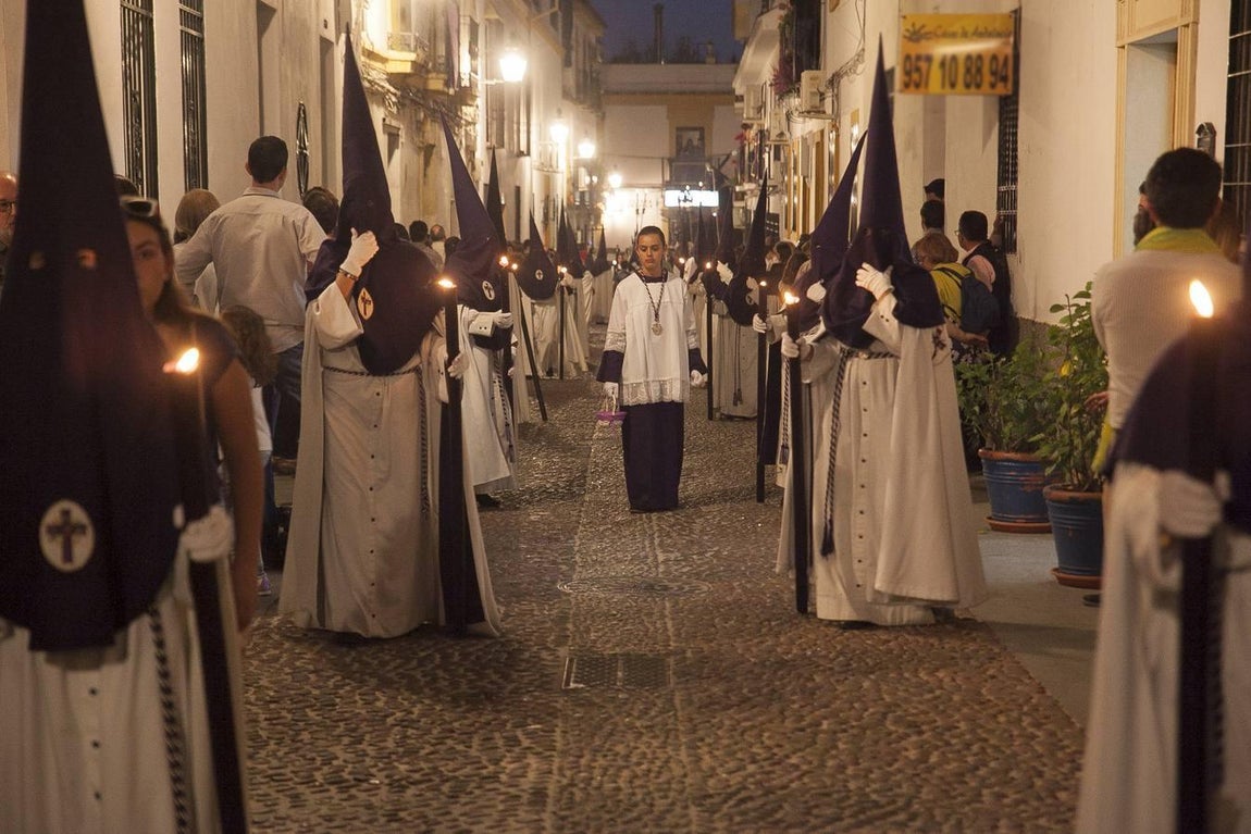 Las fotos de la Pasión del Miércoles Santo de la Semana Santa de Córdoba de 2017