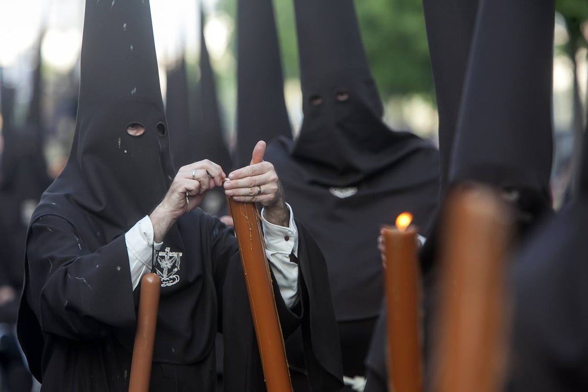 Las fotos de la Soledad del Viernes Santo de la Semana Santa de Córdoba 2017
