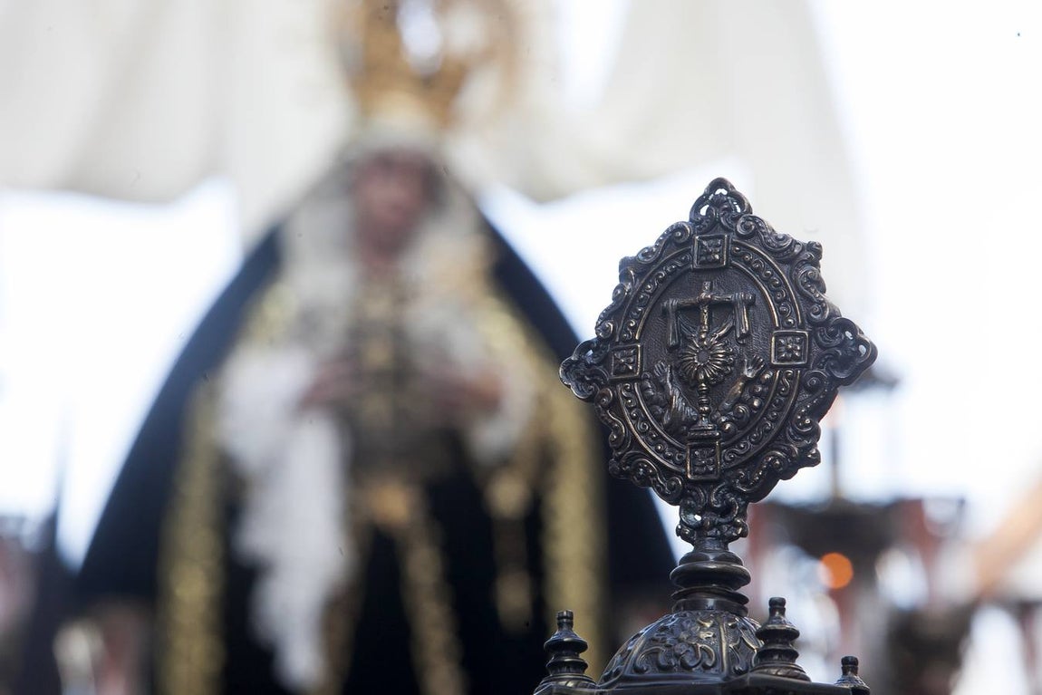 Las fotos de la Soledad del Viernes Santo de la Semana Santa de Córdoba 2017