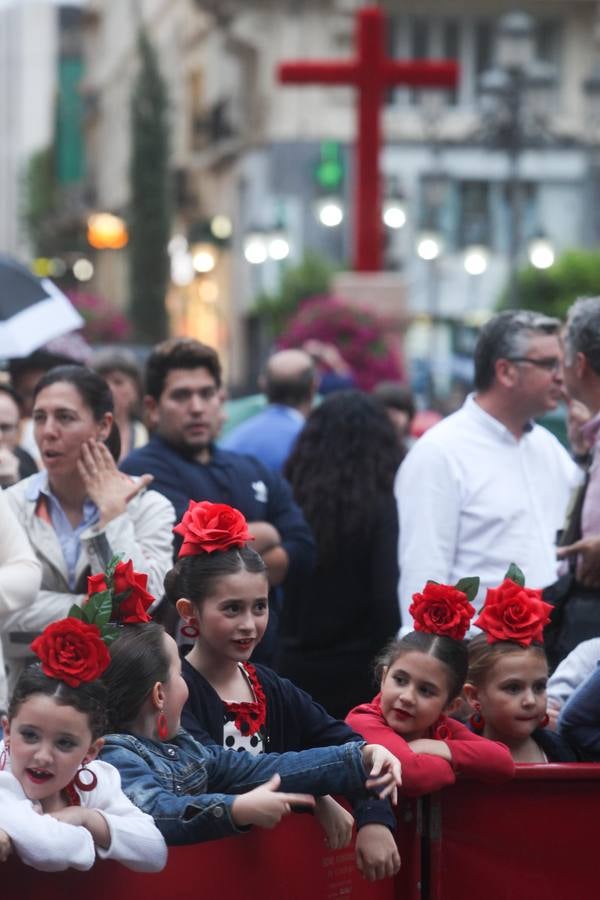 En imágenes, el primer día de las Cruces de Mayo de Córdoba 2017